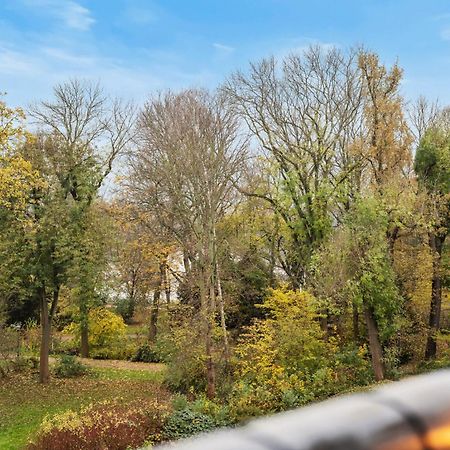 Appartement Edler Wohnraum Schwanenteich-Oase Mit Balkon, Kaffeevollautomat, Lift & Parkplatz à Zwickau Extérieur photo
